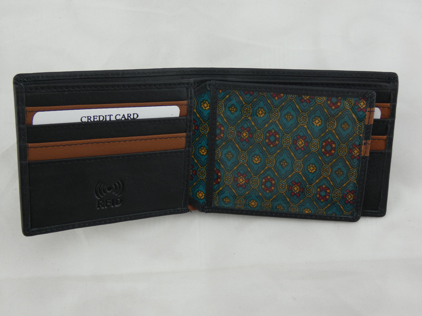 Small Wallet - Classic Middle Wing