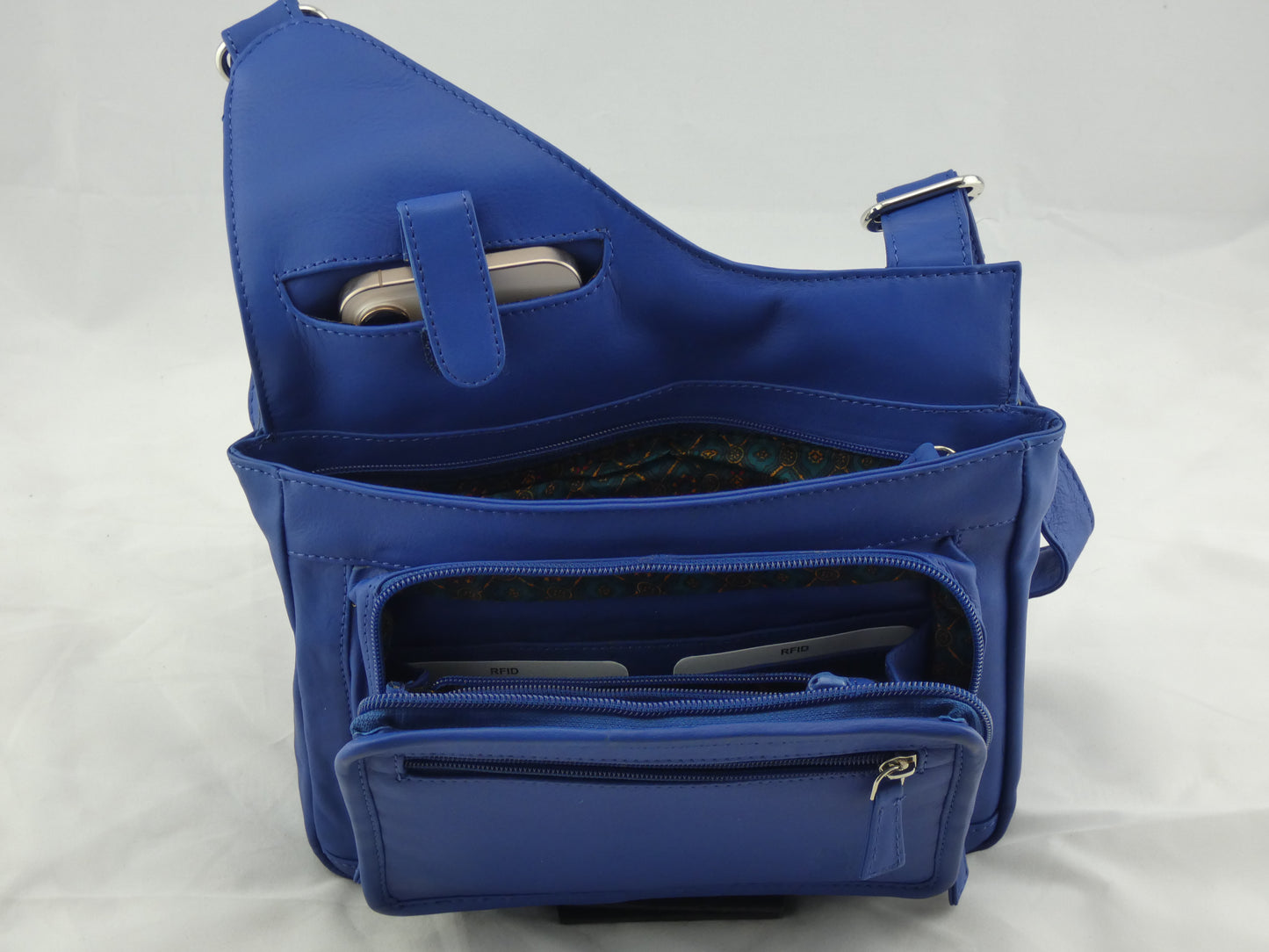 Drake's ~ Perfect Purse